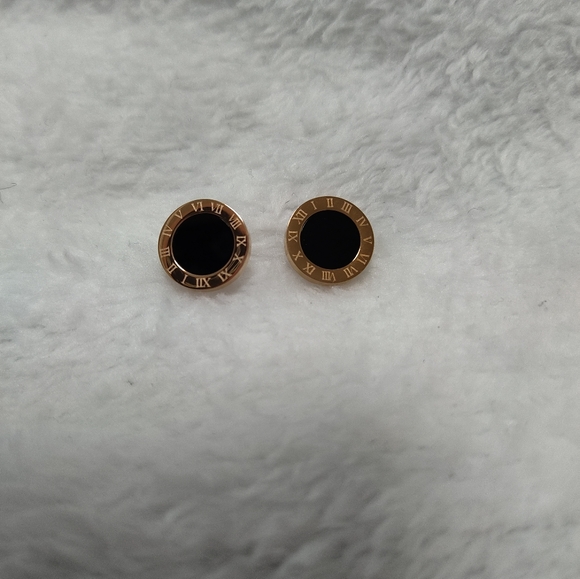 New 18K Rose Gold Plated Titanium Steel Roman Numeral Stud Earrings - Picture 3 of 5
